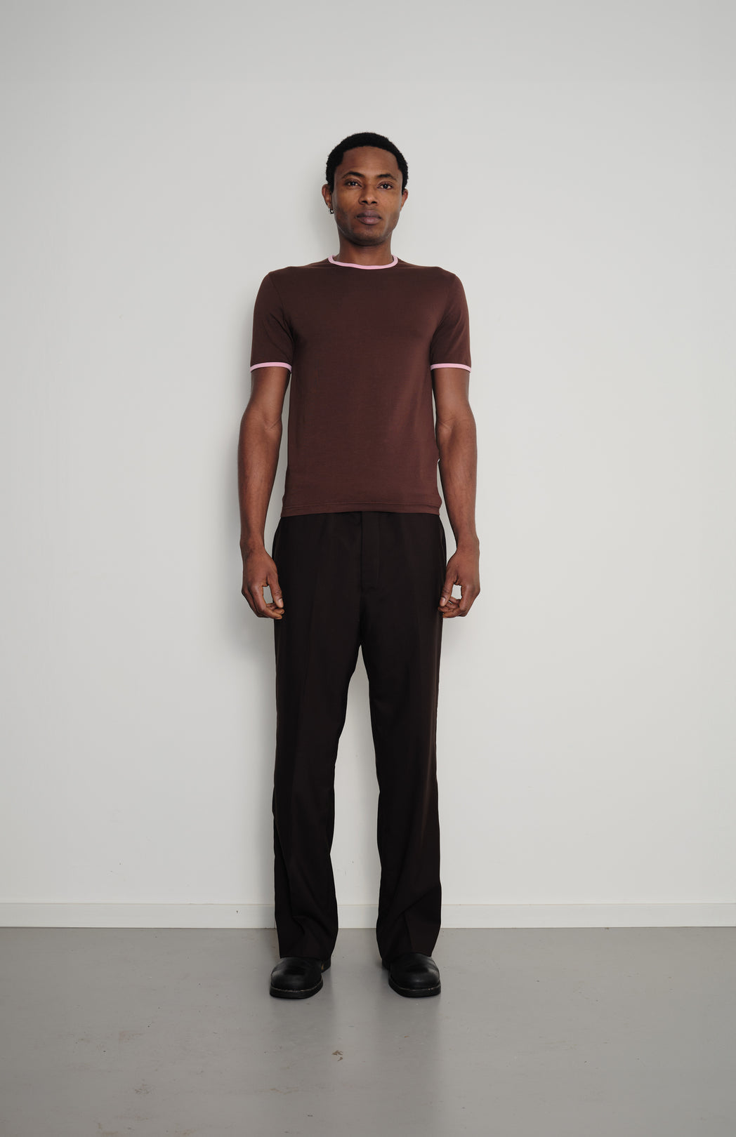 Brown fitted ringer t-shirt