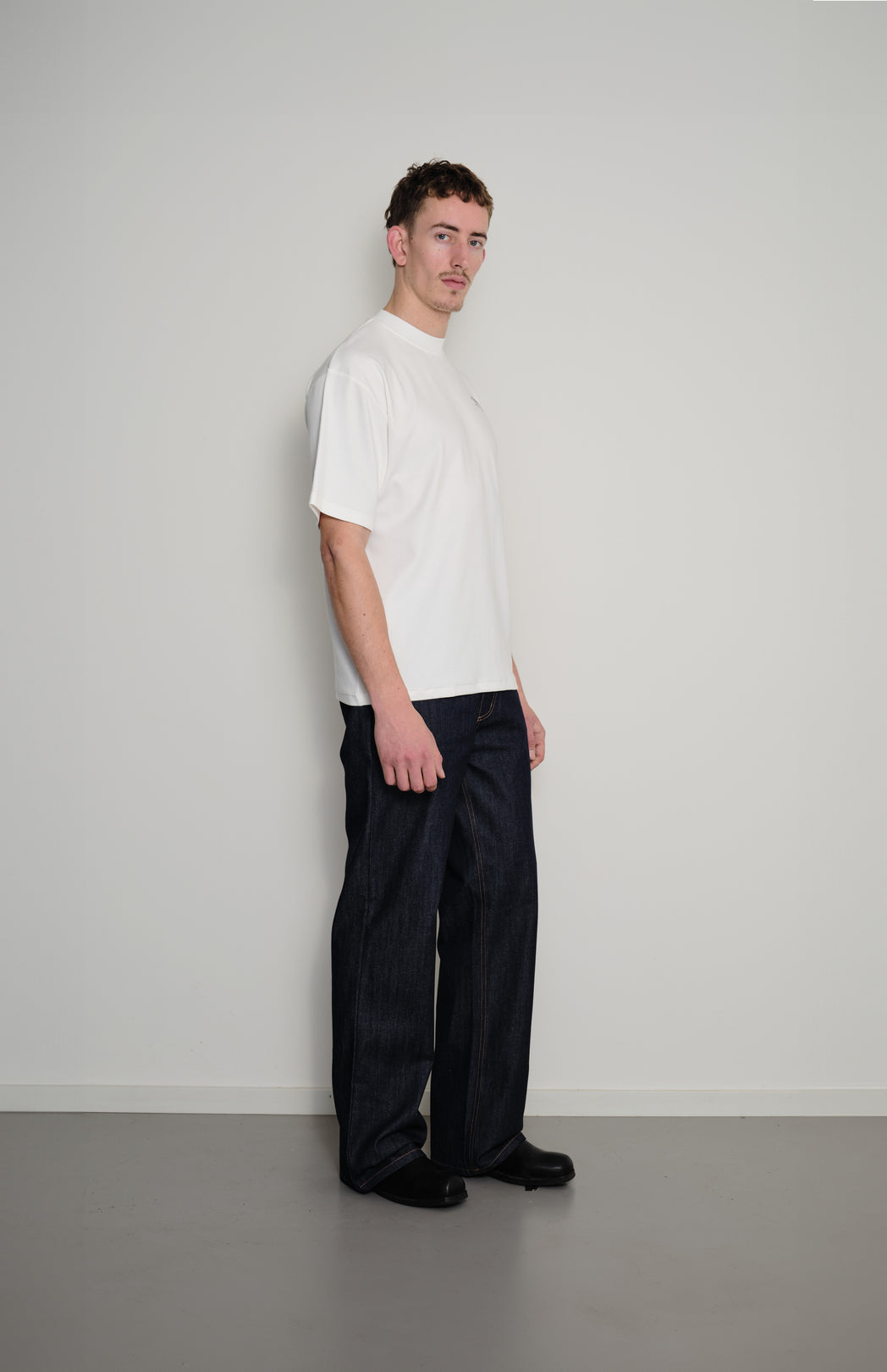 Off-white primrose t-shirt