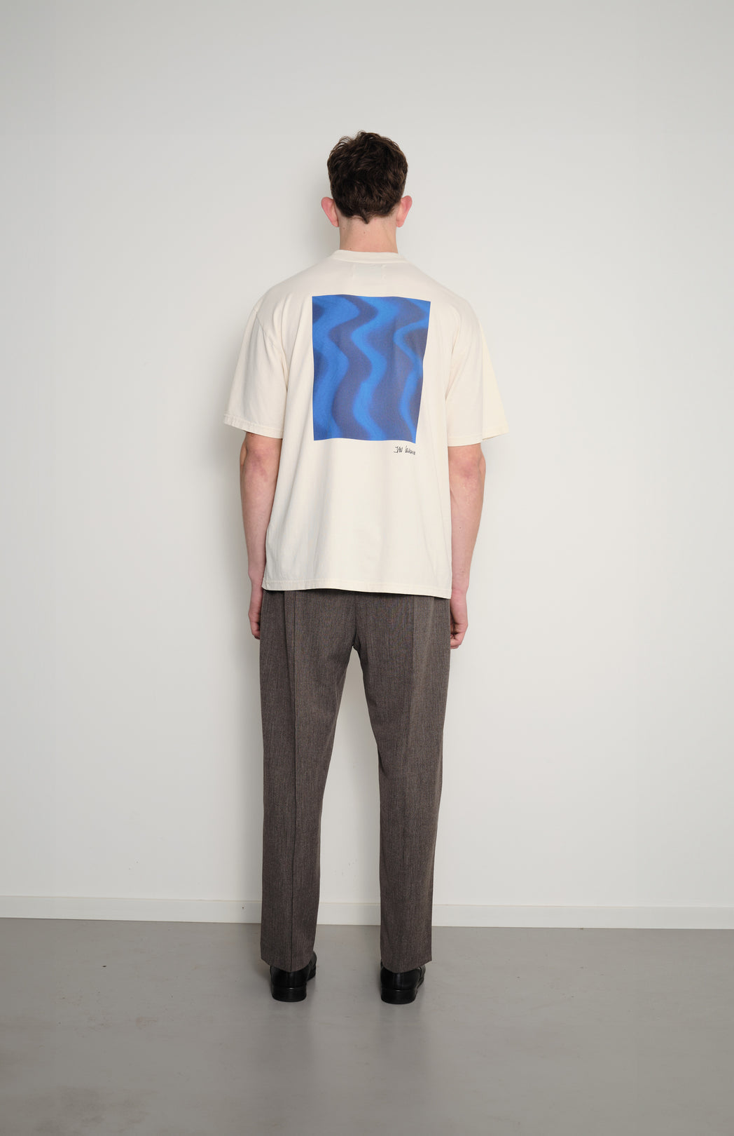 Off-white t-shirt Jan Kuhlemeier