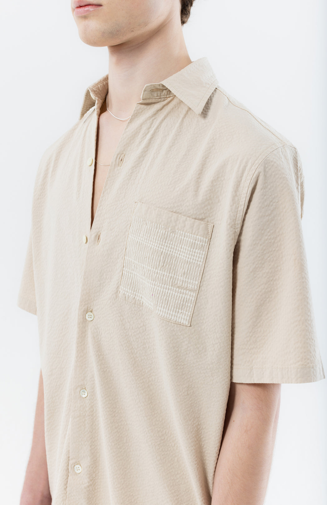 Sand seersucker shirt Tim Mastik