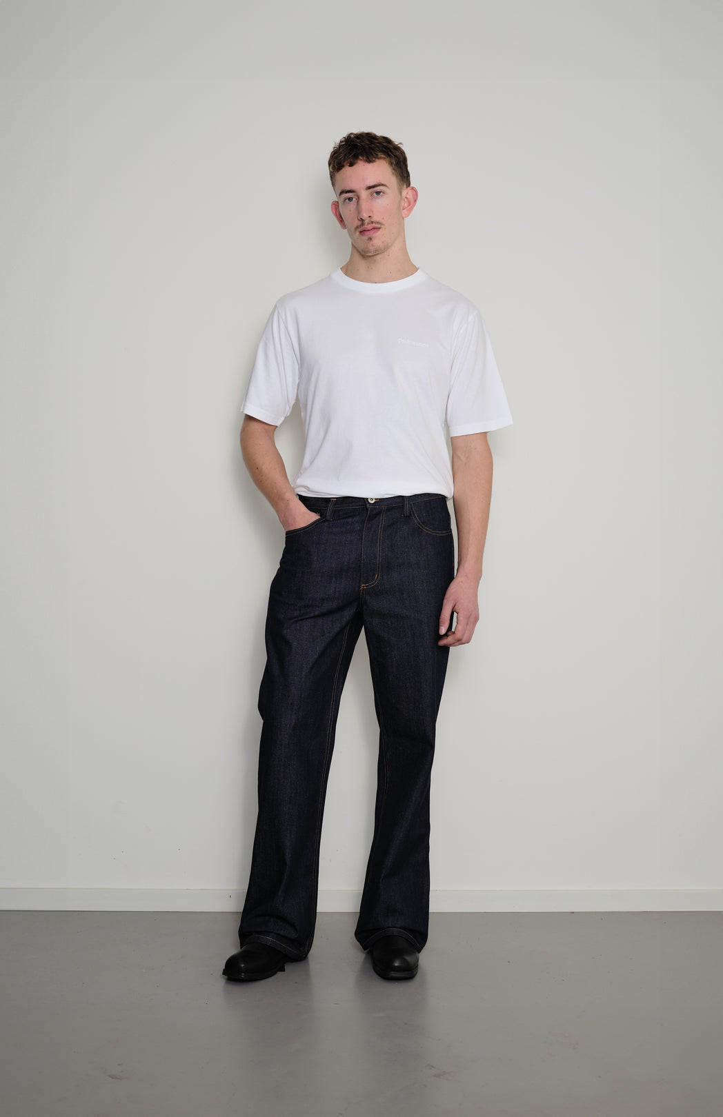 White logo T-shirt Pinkorange